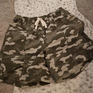 Aerie Camo Long Tie Shorts